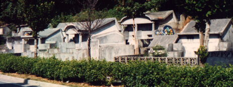 Tombs along HW 58